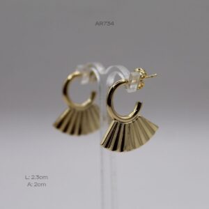 AR734